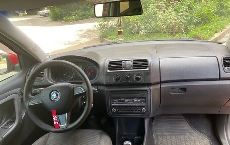 Skoda Fabia II, 2014 год, 600 000 рублей, 6 фотография