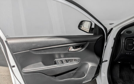 KIA Rio IV, 2021 год, 1 565 000 рублей, 19 фотография