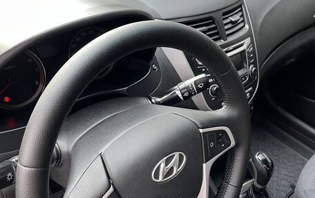 Hyundai Solaris II рестайлинг, 2016 год, 1 030 000 рублей, 11 фотография