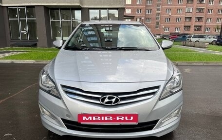 Hyundai Solaris II рестайлинг, 2016 год, 1 030 000 рублей, 2 фотография