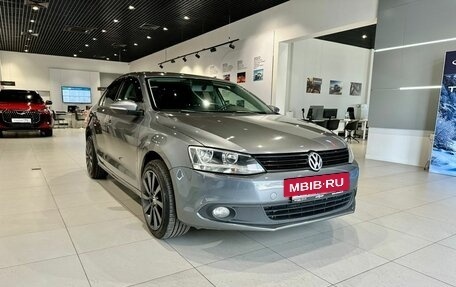 Volkswagen Jetta VI, 2014 год, 1 119 000 рублей, 3 фотография