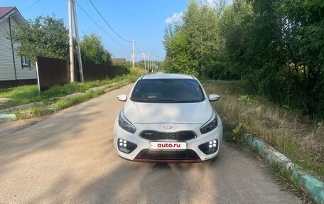 KIA cee'd GT II, 2014 год, 950 000 рублей, 2 фотография