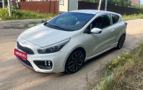 KIA cee'd GT II, 2014 год, 950 000 рублей, 4 фотография