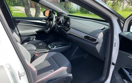 Volkswagen ID.4, 2023 год, 3 950 000 рублей, 10 фотография
