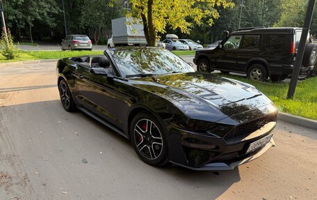 Ford Mustang VI рестайлинг, 2019 год, 2 850 000 рублей, 3 фотография