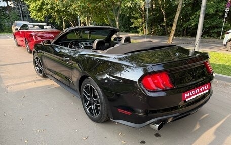 Ford Mustang VI рестайлинг, 2019 год, 2 850 000 рублей, 10 фотография