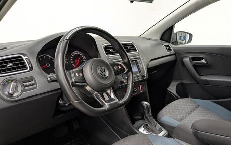 Volkswagen Polo VI (EU Market), 2019 год, 1 350 000 рублей, 6 фотография