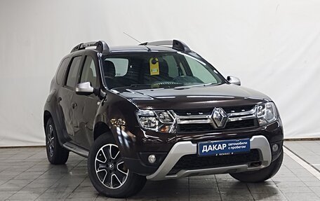 Renault Duster I рестайлинг, 2017 год, 750 000 рублей, 2 фотография
