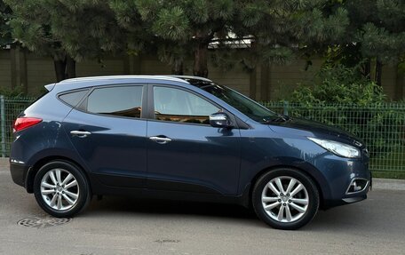 Hyundai ix35 I рестайлинг, 2010 год, 1 045 000 рублей, 8 фотография