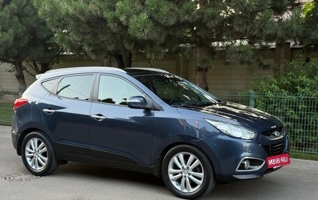 Hyundai ix35 I рестайлинг, 2010 год, 1 045 000 рублей, 5 фотография