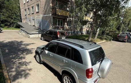 Toyota RAV4, 2004 год, 1 215 000 рублей, 11 фотография