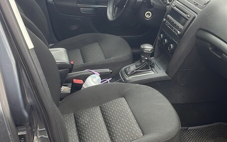 Skoda Octavia, 2010 год, 670 000 рублей, 3 фотография
