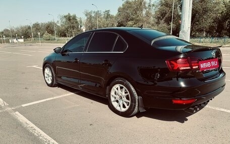 Volkswagen Jetta VI, 2011 год, 1 000 000 рублей, 7 фотография