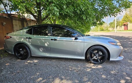 Toyota Camry, 2019 год, 2 650 000 рублей, 5 фотография