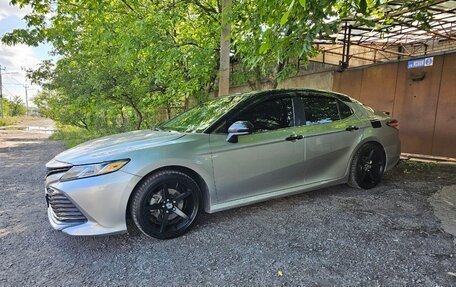 Toyota Camry, 2019 год, 2 650 000 рублей, 9 фотография
