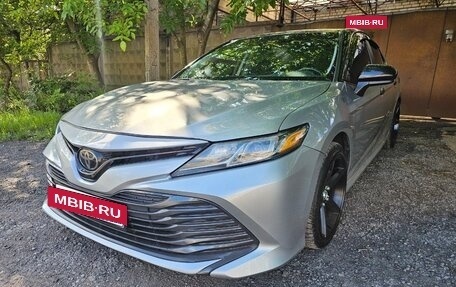 Toyota Camry, 2019 год, 2 650 000 рублей, 8 фотография