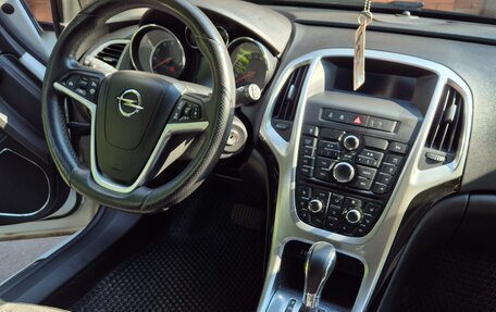 Opel Astra J, 2013 год, 1 200 000 рублей, 13 фотография
