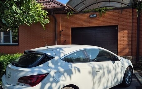 Opel Astra J, 2013 год, 1 200 000 рублей, 2 фотография