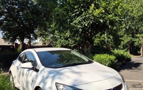 Opel Astra J, 2013 год, 1 200 000 рублей, 7 фотография