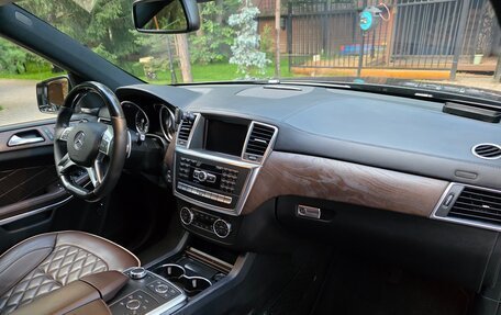 Mercedes-Benz GL-Класс, 2012 год, 3 100 000 рублей, 14 фотография