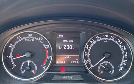 Skoda Rapid I, 2017 год, 929 000 рублей, 9 фотография