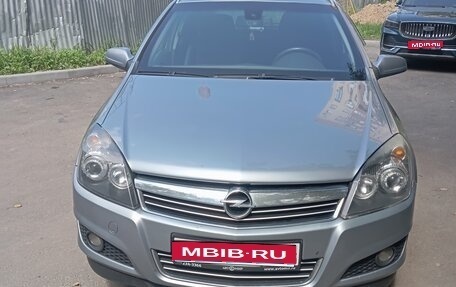 Opel Astra H, 2010 год, 730 000 рублей, 1 фотография