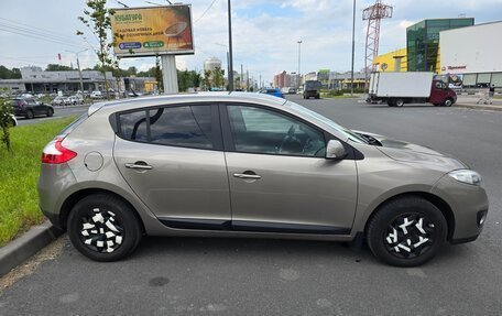 Renault Megane III, 2013 год, 850 000 рублей, 2 фотография