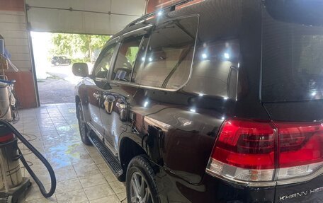 Toyota Land Cruiser 200, 2016 год, 5 800 000 рублей, 9 фотография