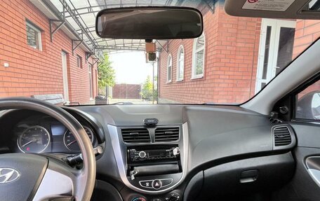 Hyundai Solaris II рестайлинг, 2013 год, 1 070 000 рублей, 21 фотография
