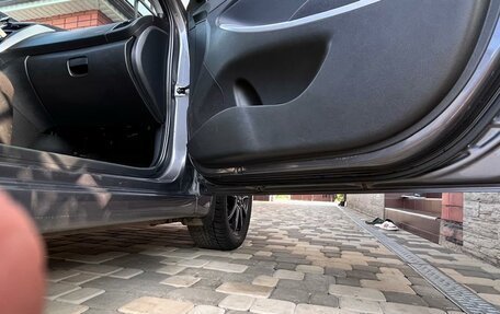 Hyundai Solaris II рестайлинг, 2013 год, 1 070 000 рублей, 32 фотография