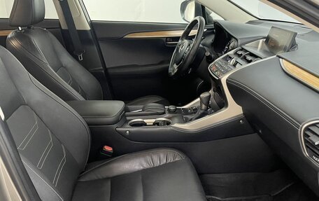 Lexus NX I, 2015 год, 2 820 000 рублей, 19 фотография