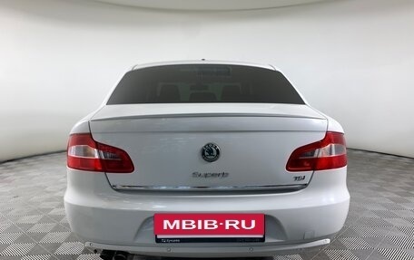 Skoda Superb III рестайлинг, 2012 год, 740 000 рублей, 6 фотография