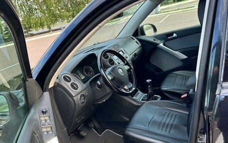 Volkswagen Tiguan I, 2009 год, 880 000 рублей, 17 фотография