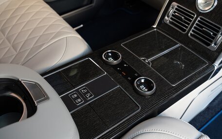 Land Rover Range Rover IV рестайлинг, 2019 год, 13 800 000 рублей, 7 фотография