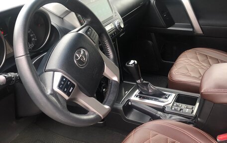 Toyota Land Cruiser Prado 150 рестайлинг 2, 2014 год, 3 479 000 рублей, 10 фотография