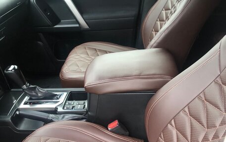 Toyota Land Cruiser Prado 150 рестайлинг 2, 2014 год, 3 479 000 рублей, 11 фотография