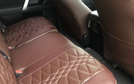 Toyota Land Cruiser Prado 150 рестайлинг 2, 2014 год, 3 479 000 рублей, 25 фотография