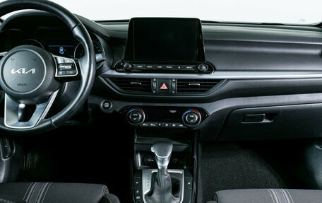 KIA Cerato IV, 2021 год, 2 310 000 рублей, 11 фотография