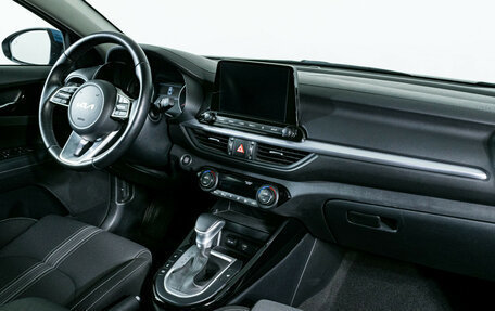 KIA Cerato IV, 2021 год, 2 310 000 рублей, 10 фотография