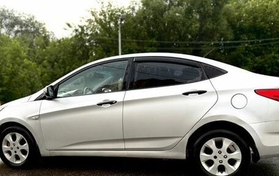 Hyundai Solaris II рестайлинг, 2011 год, 490 000 рублей, 1 фотография