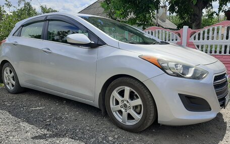 Hyundai Elantra VI рестайлинг, 2015 год, 1 700 000 рублей, 3 фотография