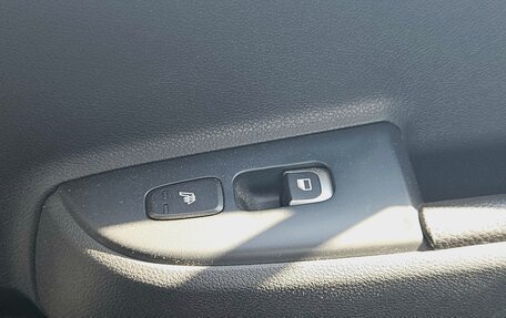 KIA Rio IV, 2018 год, 1 700 000 рублей, 10 фотография