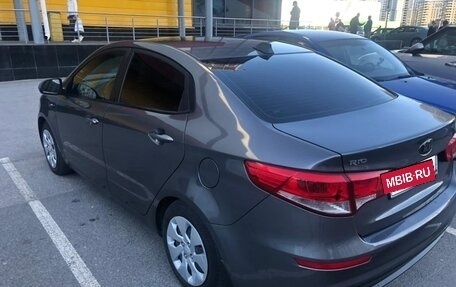 KIA Rio III рестайлинг, 2017 год, 980 000 рублей, 2 фотография