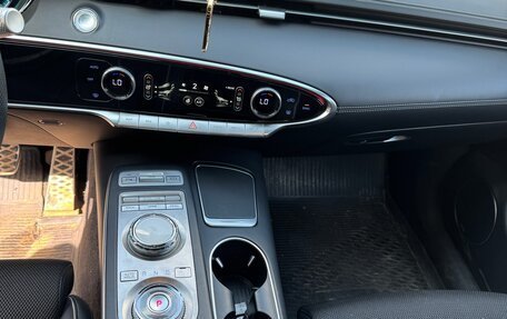 Genesis GV70, 2022 год, 5 342 500 рублей, 8 фотография