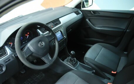 Skoda Rapid I, 2014 год, 850 000 рублей, 9 фотография