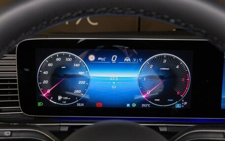 Mercedes-Benz GLS, 2024 год, 18 020 000 рублей, 12 фотография