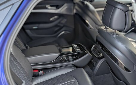 Audi S8, 2016 год, 7 500 000 рублей, 12 фотография