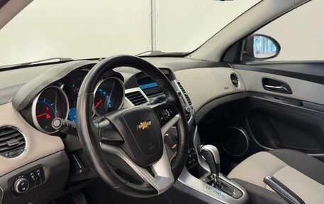 Chevrolet Cruze II, 2011 год, 895 000 рублей, 12 фотография