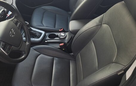 Hyundai Elantra VI рестайлинг, 2016 год, 1 390 000 рублей, 11 фотография