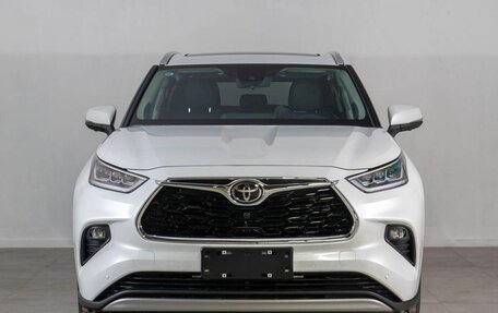 Toyota Highlander, 2025 год, 4 750 000 рублей, 2 фотография